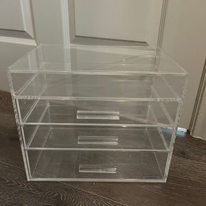 Glamboxes Acrylic Makeup Organizer